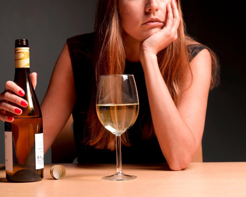 Анонимное лечение женского алкоголизма в Бодайбо